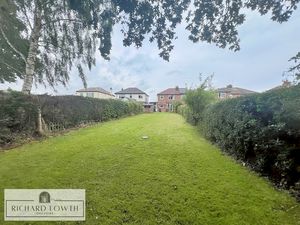 Large Rear Garden- click for photo gallery